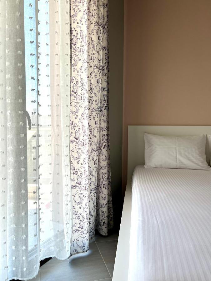 Snappyb - Colours Apartment Alexandroupoli Bagian luar foto