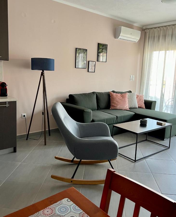 Snappyb - Colours Apartment Alexandroupoli Bagian luar foto